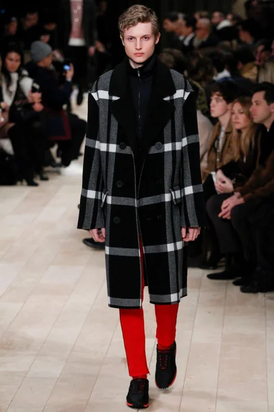 Look 40